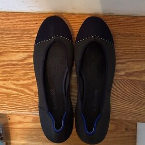 Rothy's Gray/Black and Blue toe Women's Flats. Highland Captoe Flats size 10.5